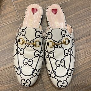 Gucci Princetown slipper white GG debossed leather